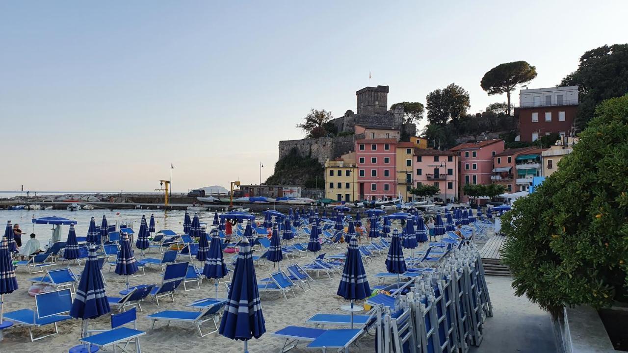 Comodo Al Mare Lerici Zewnętrze zdjęcie